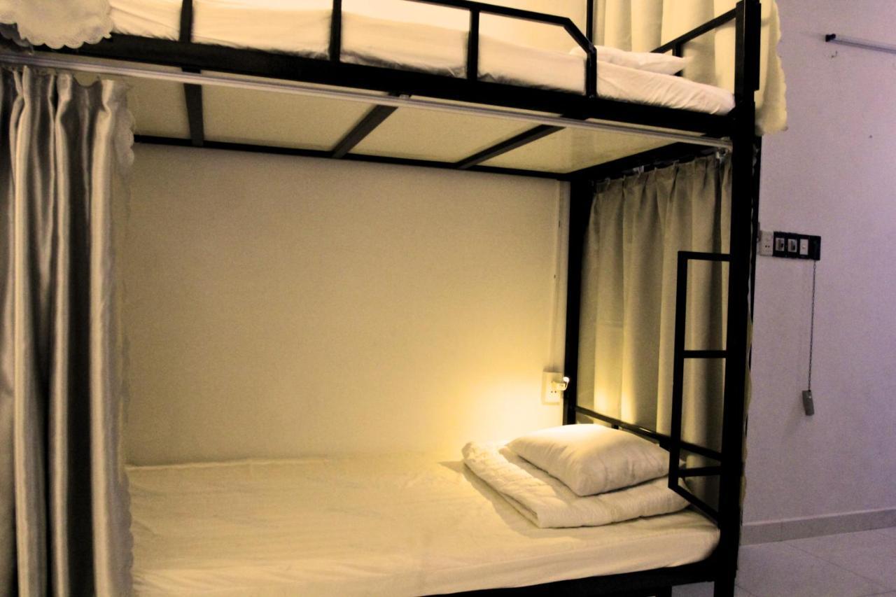 Dom Hostel And Bar 会安 外观 照片