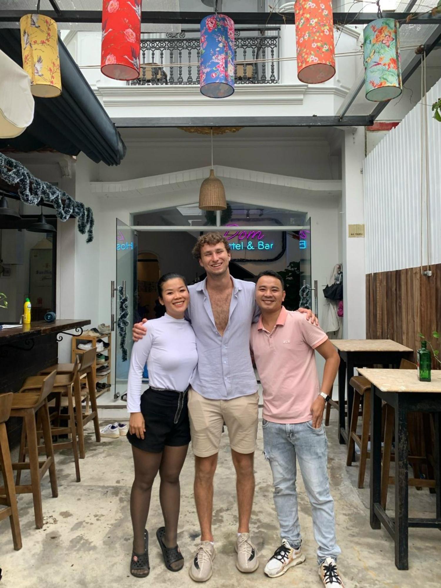 Dom Hostel And Bar 会安 外观 照片